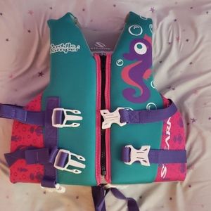 Girls puddle jumper life jacket